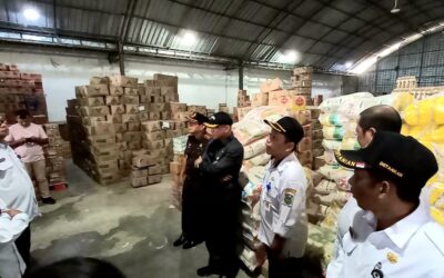 Sidak Pasar dan Toko Modern, Tri Harso Pastikan Harga Bahan Pokok Stabil dan Stok Aman