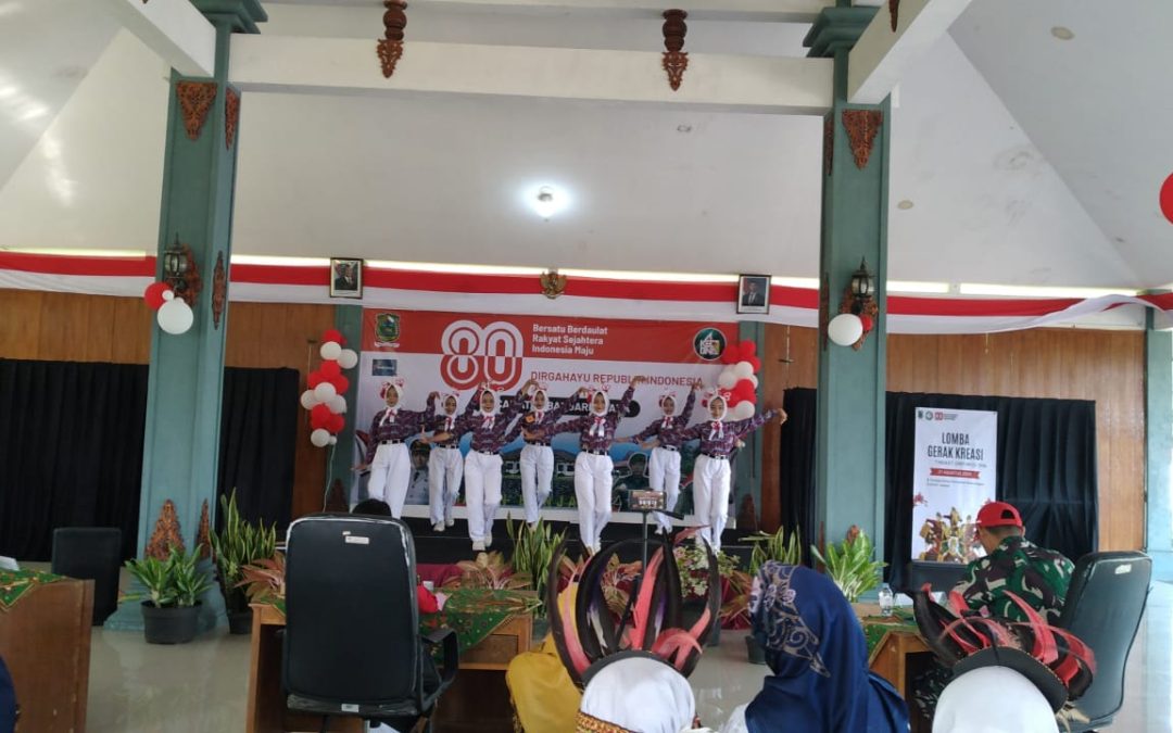 Meriahkan HUT RI Ke-80, Siswa SMP/SMA Sederajat Se-Kecamatan Banjarnegara Unjuk Kreativitas dalam Lomba Gerak Kreasi
